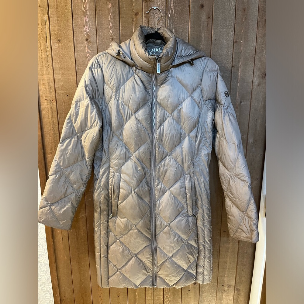 Michael Kors package down fill jacket